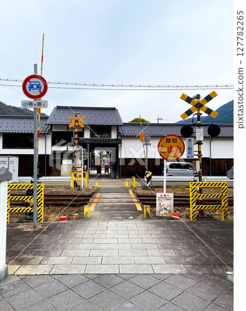 A small railroad crossing at the foot of Takeda Castle ruins 127782265