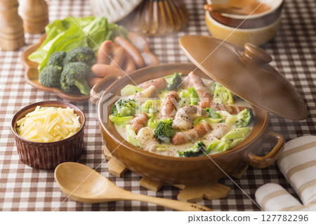 Soy milk cheese hotpot Soy milk cheese hotpot 127782296