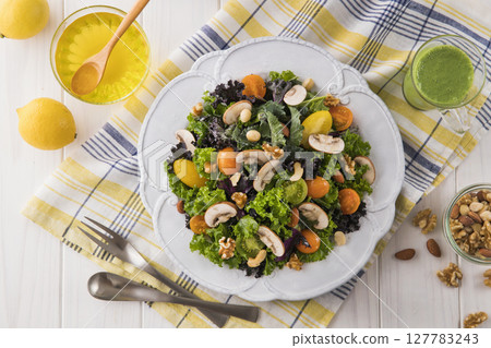 羽衣甘藍沙拉 127783243