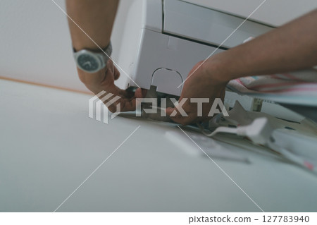 空調安裝工作 127783940