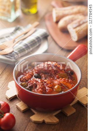 番茄燉章魚 127784545