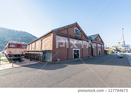Tsuruga Red Brick Warehouse on a clear day, a popular tourist facility in Tsuruga City, Fukui Prefecture Tsuruga Red Brick Warehouse on a clear day, a popular tourist facility in Tsuruga City, Fukui Prefecture 127784673