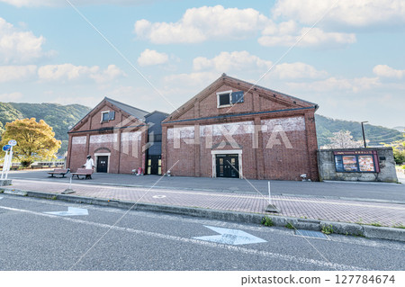 Tsuruga Red Brick Warehouse on a clear day, a popular tourist facility in Tsuruga City, Fukui Prefecture Tsuruga Red Brick Warehouse on a clear day, a popular tourist facility in Tsuruga City, Fukui Prefecture 127784674