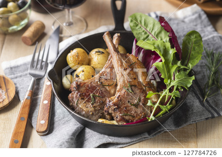 Rosemary Grilled Lamb Chops 127784726