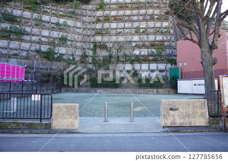 Nishinotani Park 127785656