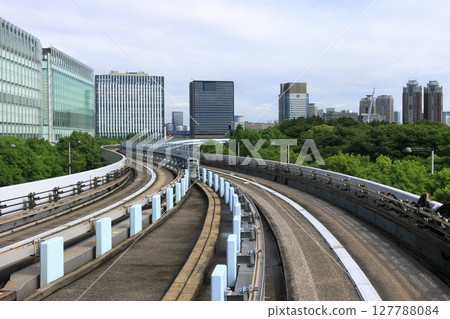 Yurikamome Line: The view from the Yurikamome Line Yurikamome Line: The view from the Yurikamome Line 127788084