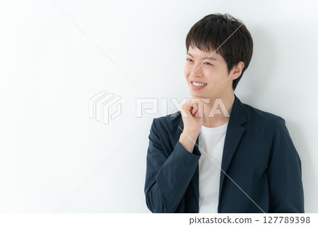 辦公室休閒肖像 127789398