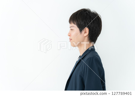 辦公室休閒肖像 127789401