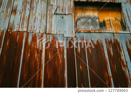 Old galvanized iron wall Old galvanized iron wall 127789903