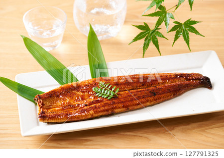 紅燒鰻魚 127791325