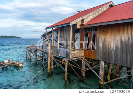 Fishermen houses in Bajo village of Pulau Papan Sulawesi Indonesia 127793099