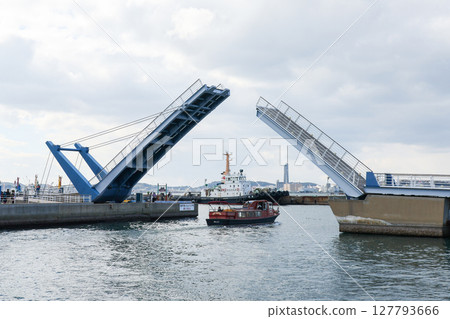 福岡縣、北九州市、門司港懷舊區、吊橋、藍翼門司 127793666