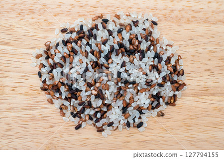 ancient rice 127794155