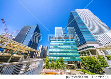 日本東京城市景觀，如田町站前 127795463