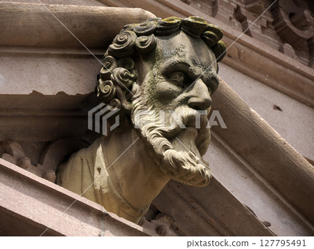 Sculpture in the facade of Ancient Heidelberg medieval castle in Germany Sculpture in the facade of Ancient Heidelberg medieval castle in Germany 127795491