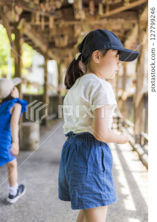 A trip for sisters on the bridge at Tsuetate Onsen 127799246
