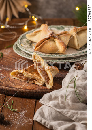 Traditional portuguese conventual sweet called Pitos de Santa Luzia from Vila Real, Portugal. 127799855