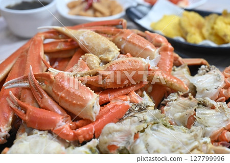 Korean seafood food. Korean steamed kingcrab Korean seafood food. Korean steamed kingcrab 127799996