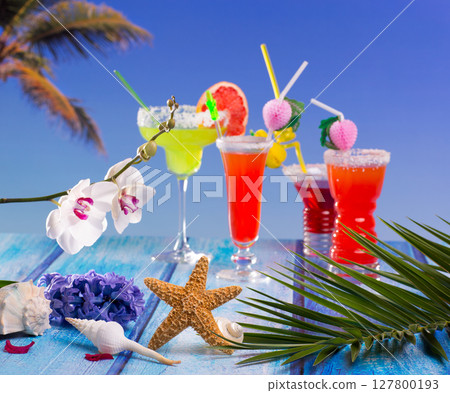 Cocktails margarita sex on the beach colorful tropical Cocktails margarita sex on the beach colorful tropical 127800193