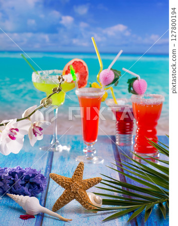 Cocktails margarita sex on the beach colorful tropical Cocktails margarita sex on the beach colorful tropical 127800194