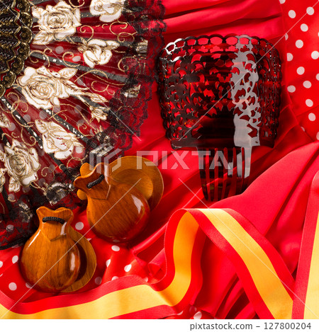 castanets fan and flamenco comb typical from Spain castanets fan and flamenco comb typical from Spain 127800204