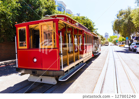 San francisco Hyde Street Cable Car California 127801240