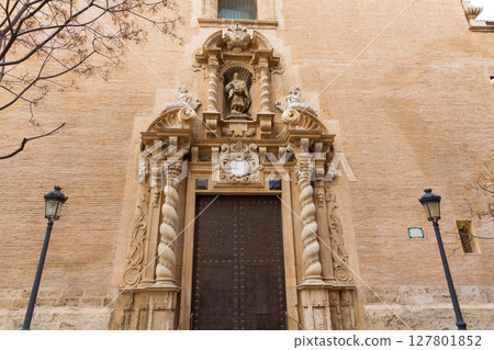 Valencia san Juan de la Cruz church in Poeta Querol street Valencia san Juan de la Cruz church in Poeta Querol street 127801852
