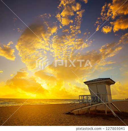 Fort Lauderdale beach sunrise Florida US Fort Lauderdale beach sunrise Florida US 127803041