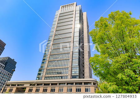 Tokyo Chiyoda Ward Marunouchi cityscape Marunouchi Building 127804933