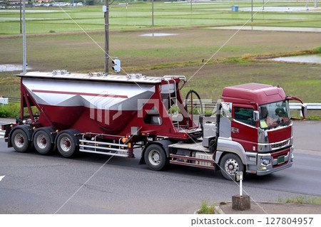 坦克卡車 127804957