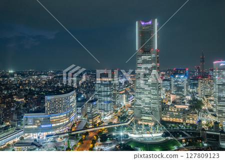 Night view of Minatomirai, Yokohama City, Kanagawa Prefecture Night view of Minatomirai, Yokohama City, Kanagawa Prefecture 127809123