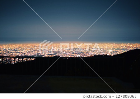 Night view of Osaka from Kobe 127809365