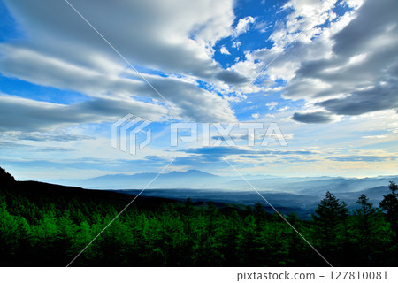 Mt. Asama and Komoro City in the morning mist as seen from the Fairy Tale Road Saku City 127810081