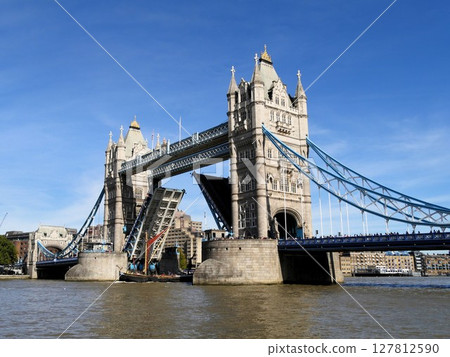 London Tower Bridge in its raised position London Tower Bridge in its raised position 127812590