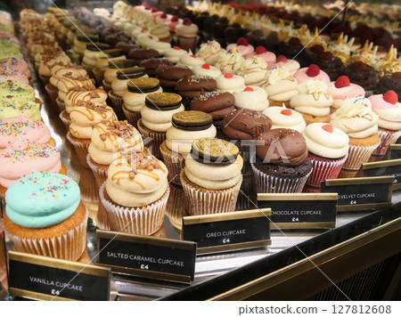 Cupcakes on display 127812608