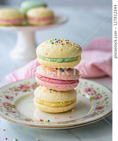 Cute colorful whoopie pies 127812844