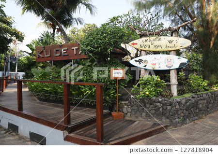 Seminyak, Bali 127818904