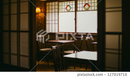Old folk house cafe 127819718