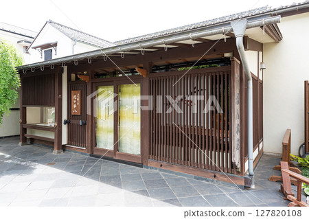 岩井屋米八總店(吉祥寺店) 東京都武藏野市吉祥寺南町 岩井屋米八總店(吉祥寺店) 東京都武藏野市吉祥寺南町 127820108