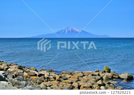 北海道的夏天：眺望利尻富士的日本海絕景 127820221