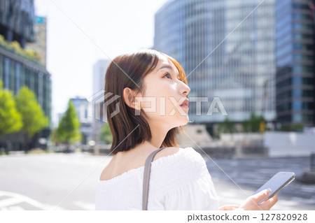 young woman young woman 127820928