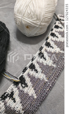 Knitting a bag from threads with a crochet hook. Step-by-step instructions Knitting a bag from threads with a crochet hook. Step-by-step instructions 127824335