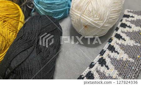 Knitting a bag from threads with a crochet hook. Step-by-step instructions Knitting a bag from threads with a crochet hook. Step-by-step instructions 127824336