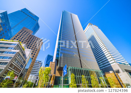 Tokyo cityscape in Japan, including Toranomon Hills Station Tower and Toranomon Althea Tower 127824396
