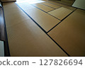 Tatami room 127826694