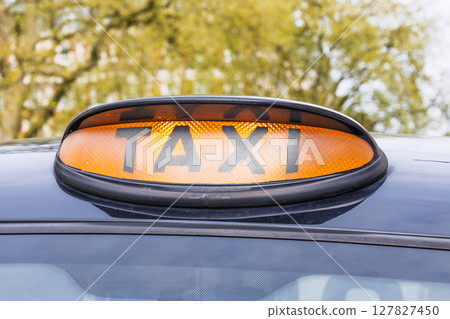 Illuminated London Black Cab Roof Sign Reading TAXI 127827450