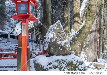 Winter at Kifune Shrine: Omoigawa Bridge, a bridge spanning the entrance to the Okumiya approach Winter at Kifune Shrine: Omoigawa Bridge, a bridge spanning the entrance to the Okumiya approach 127830345