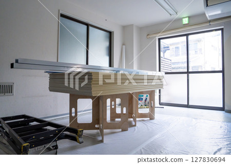 室內裝潢工作 室內裝潢工作 127830694