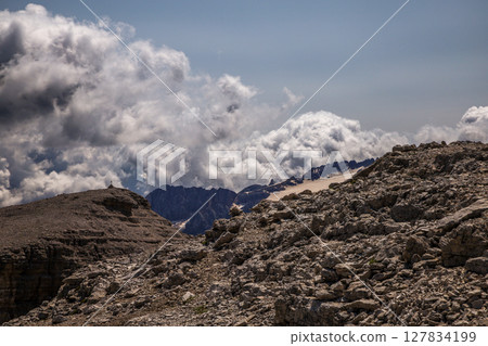 Stunning Dolomites Stunning Dolomites 127834199