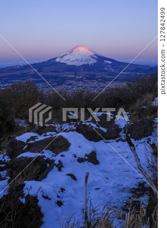 從山上看富士山 從山上看富士山 127842499